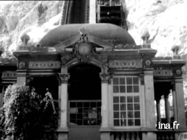 Ascenseur Notre Dame de la Garde: Visitez le plus haut point de Marseille!