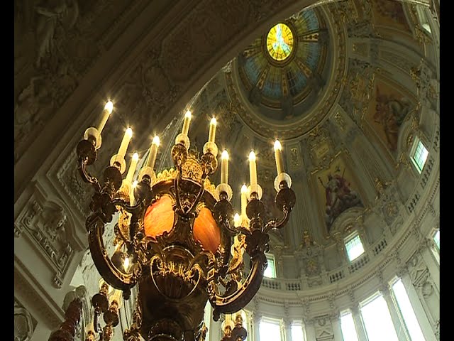 Berliner Dom Innenansicht - Ein atemberaubender Blick in den imposanten Berliner Dom