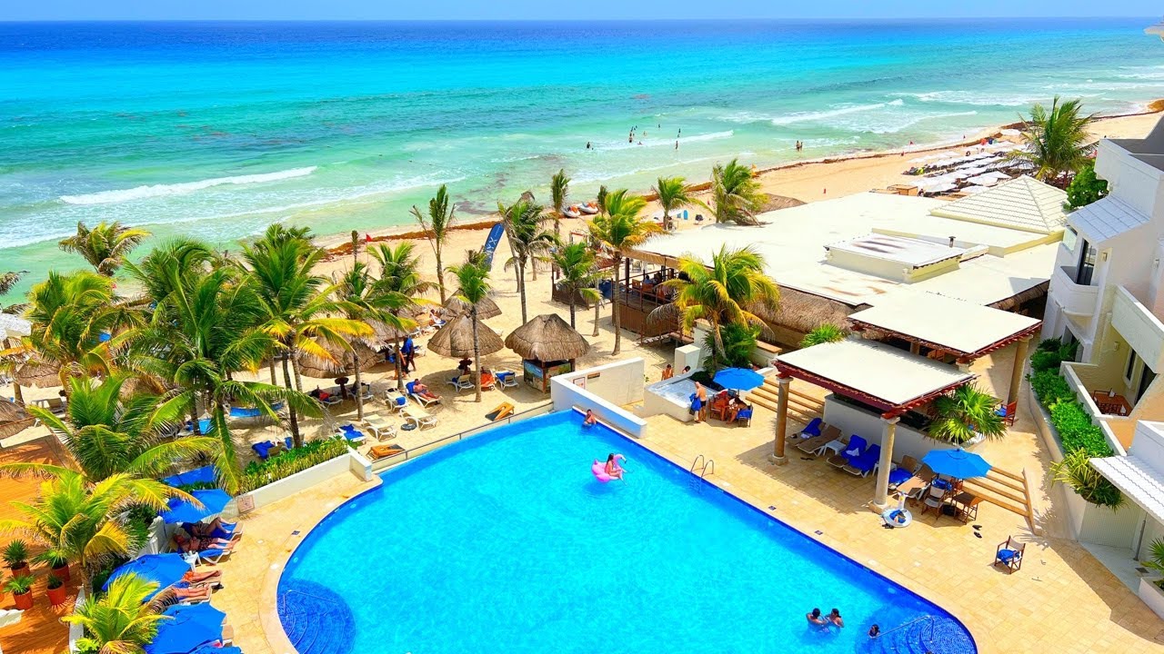 Watch the Cancun Beach Live with a Cam!