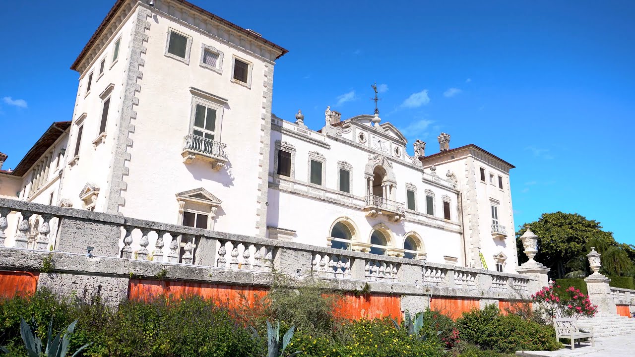 Explore the Beautiful Coconut Grove Vizcaya Museum and Gardens