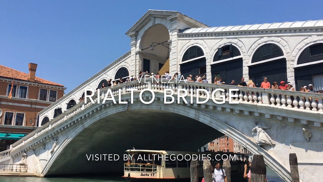 Discovering the Grand Canal's Rialto Bridge