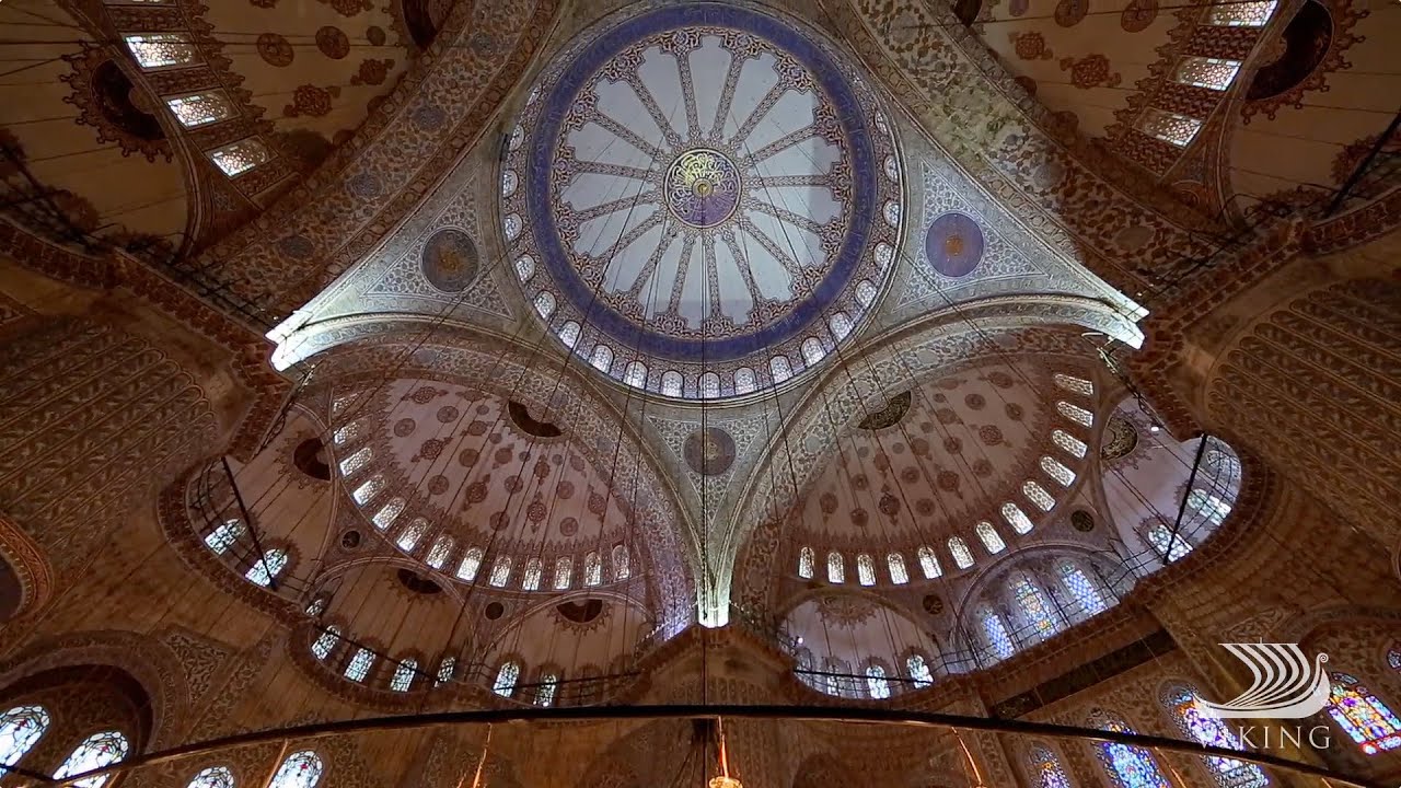 Exploring the Majestic Interior of Istanbul's Blue Mosque