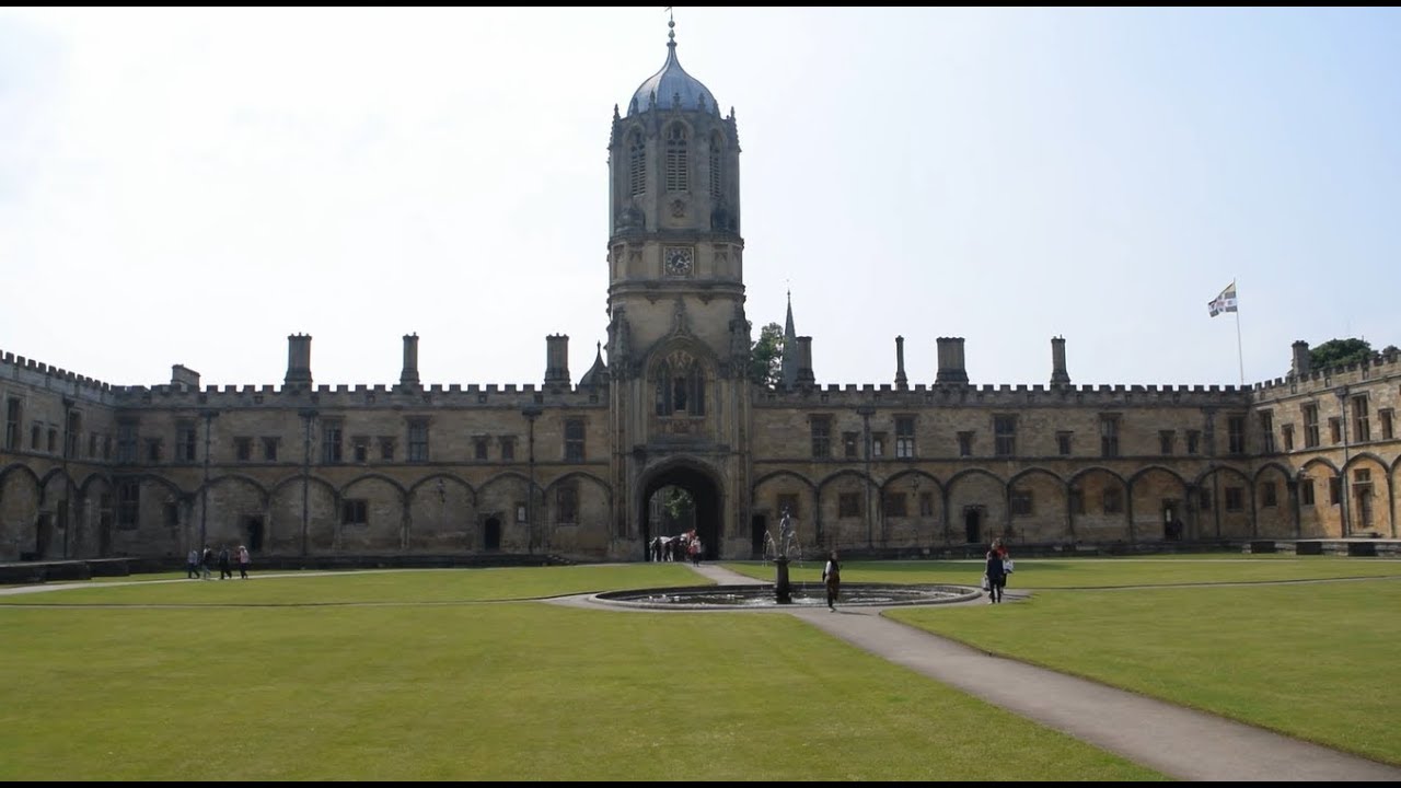 Studying at London Oxford University: An Overview