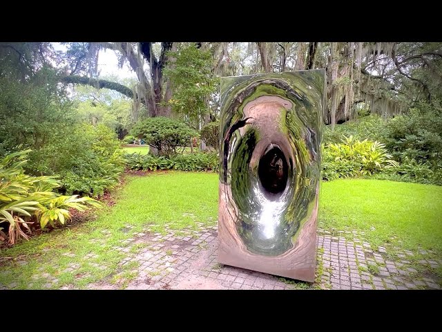 Explore the Museum's Sculpture Garden