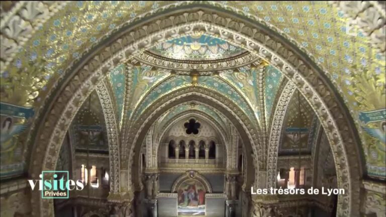 Visit La Basilique Notre-Dame de Fourvière in Lyon