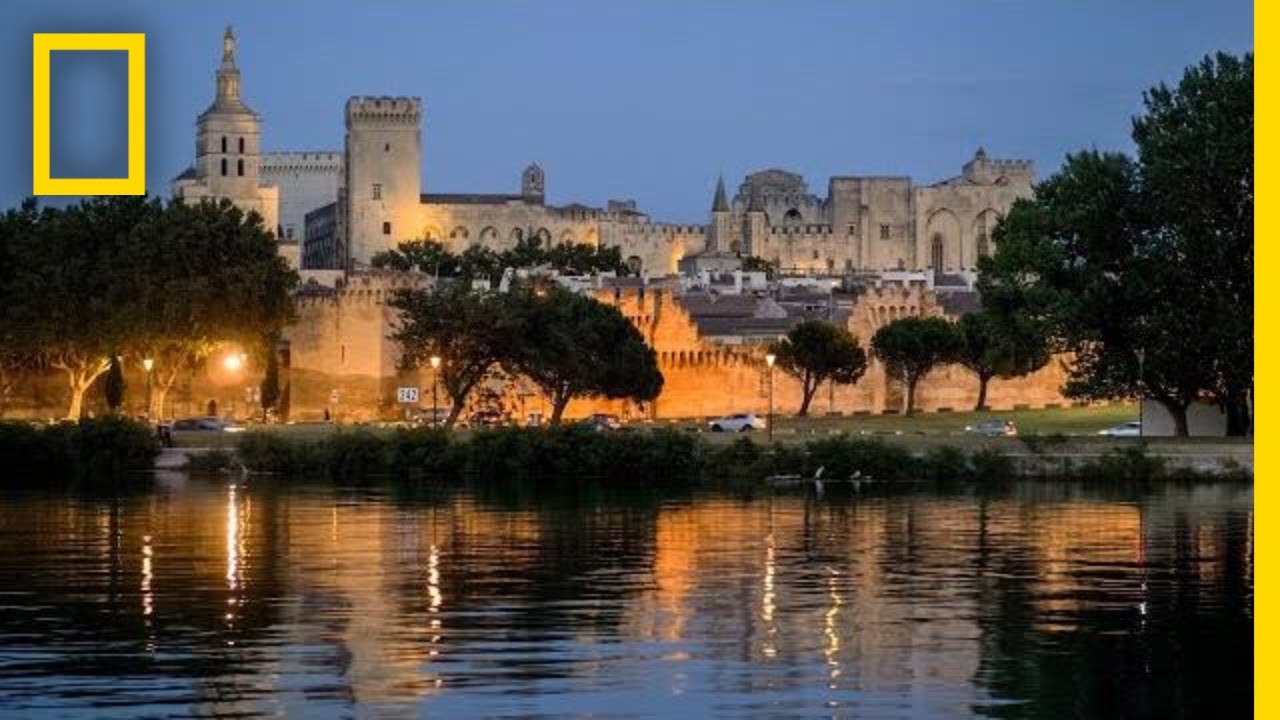 Explore the Majestic Palais des Papes