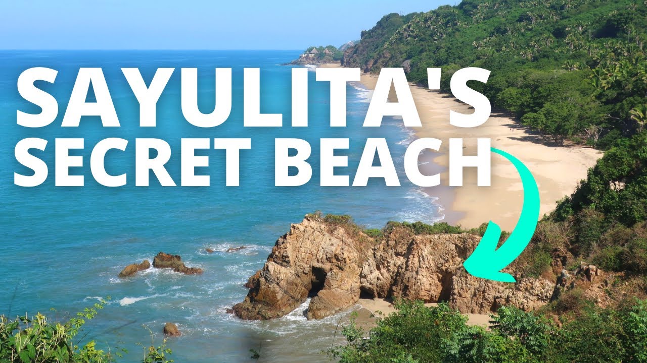 Explore the Playa de los Muertos in Sayulita