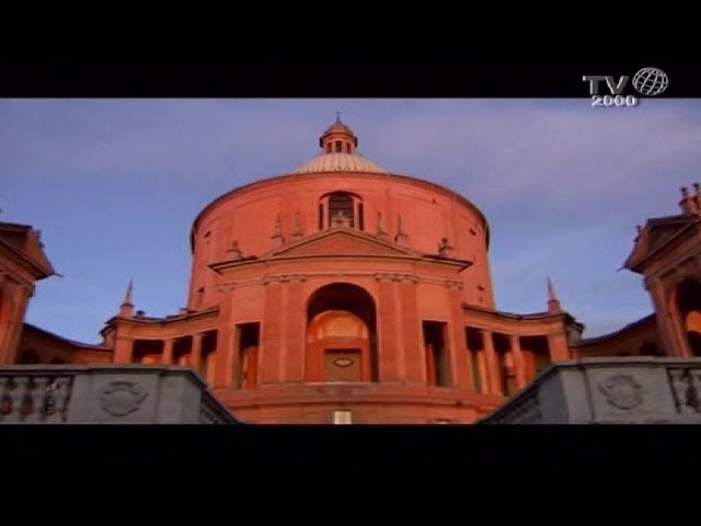 Visit the Historic Santuario di Madonna di San Luca