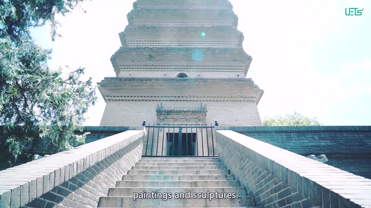 Experience the Grandeur of the Small Goose Pagoda