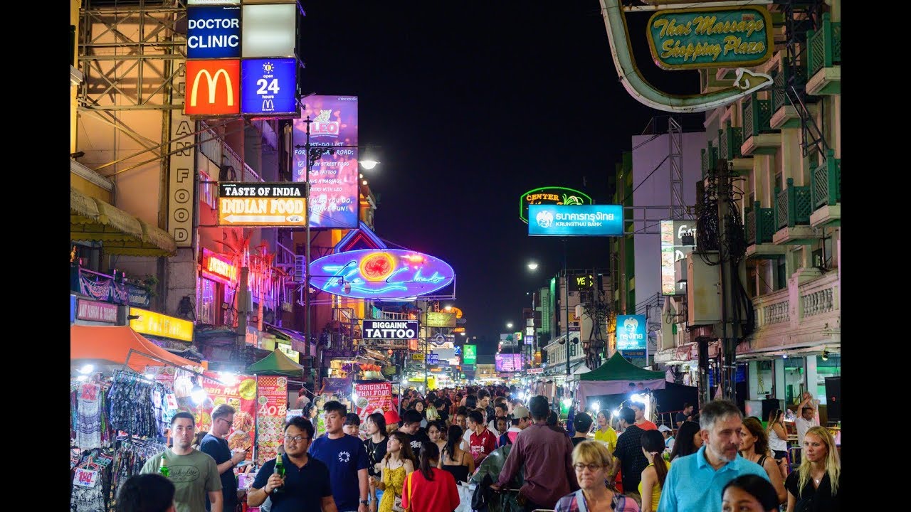 Exploring Bangkok's Famous Thanon Khao San