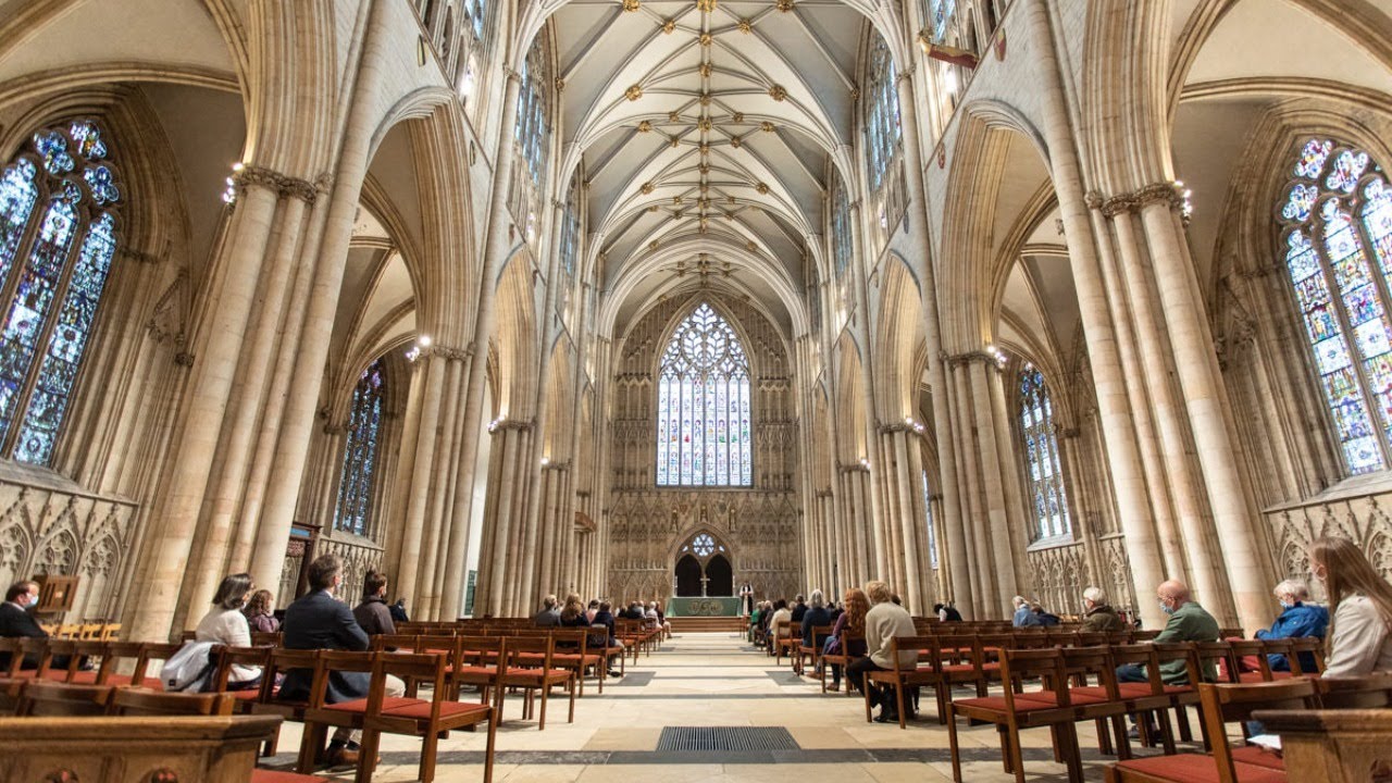 Experience Christmas at York Minster in 2020!